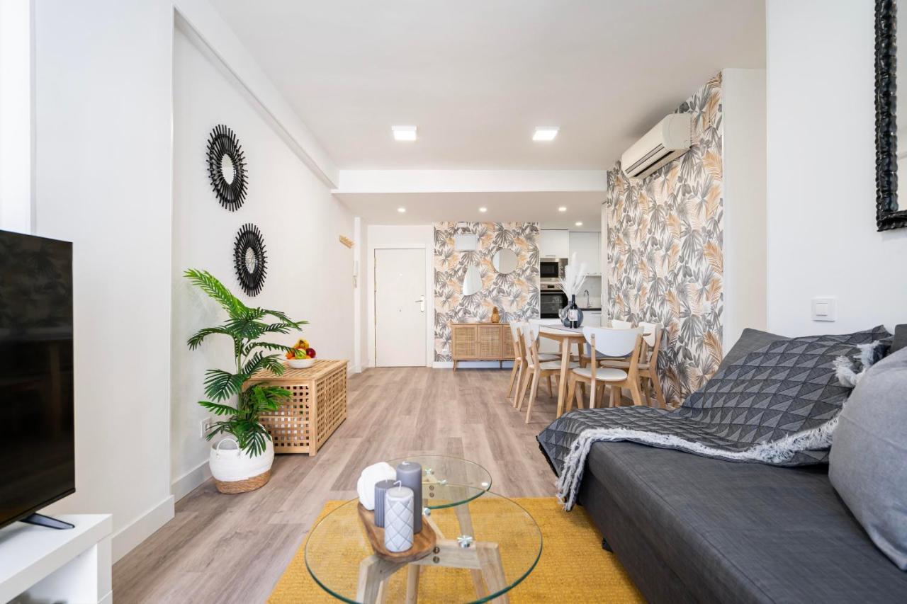 For You Rentals Moderno Apartamento Temporal Cerca Zoo Y Del Parque De Atracciones Ceb76 Madrid Luaran gambar