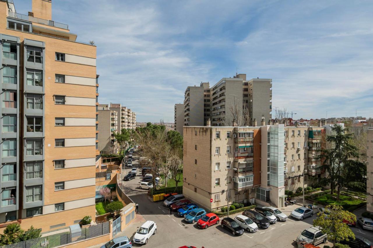 For You Rentals Moderno Apartamento Temporal Cerca Zoo Y Del Parque De Atracciones Ceb76 Madrid Luaran gambar