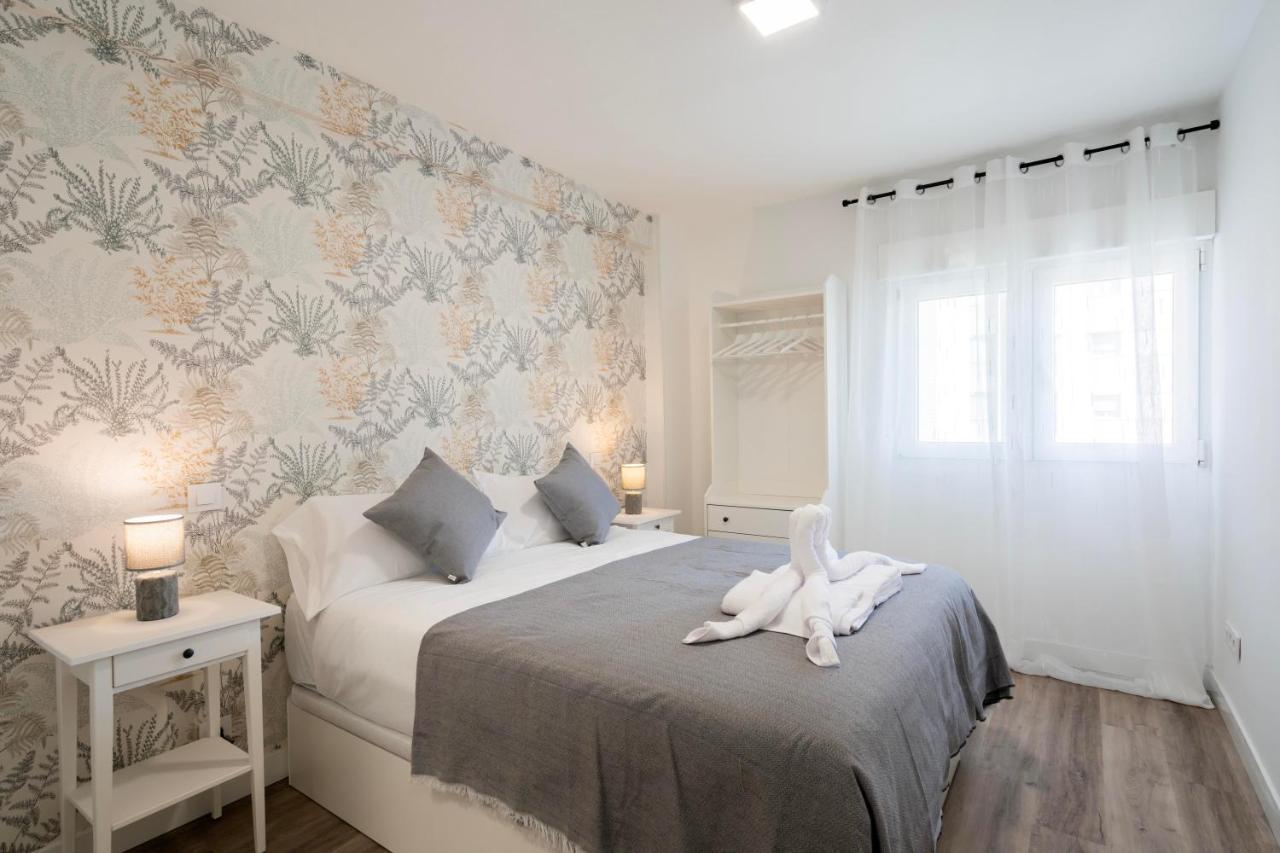 For You Rentals Moderno Apartamento Temporal Cerca Zoo Y Del Parque De Atracciones Ceb76 Madrid Luaran gambar